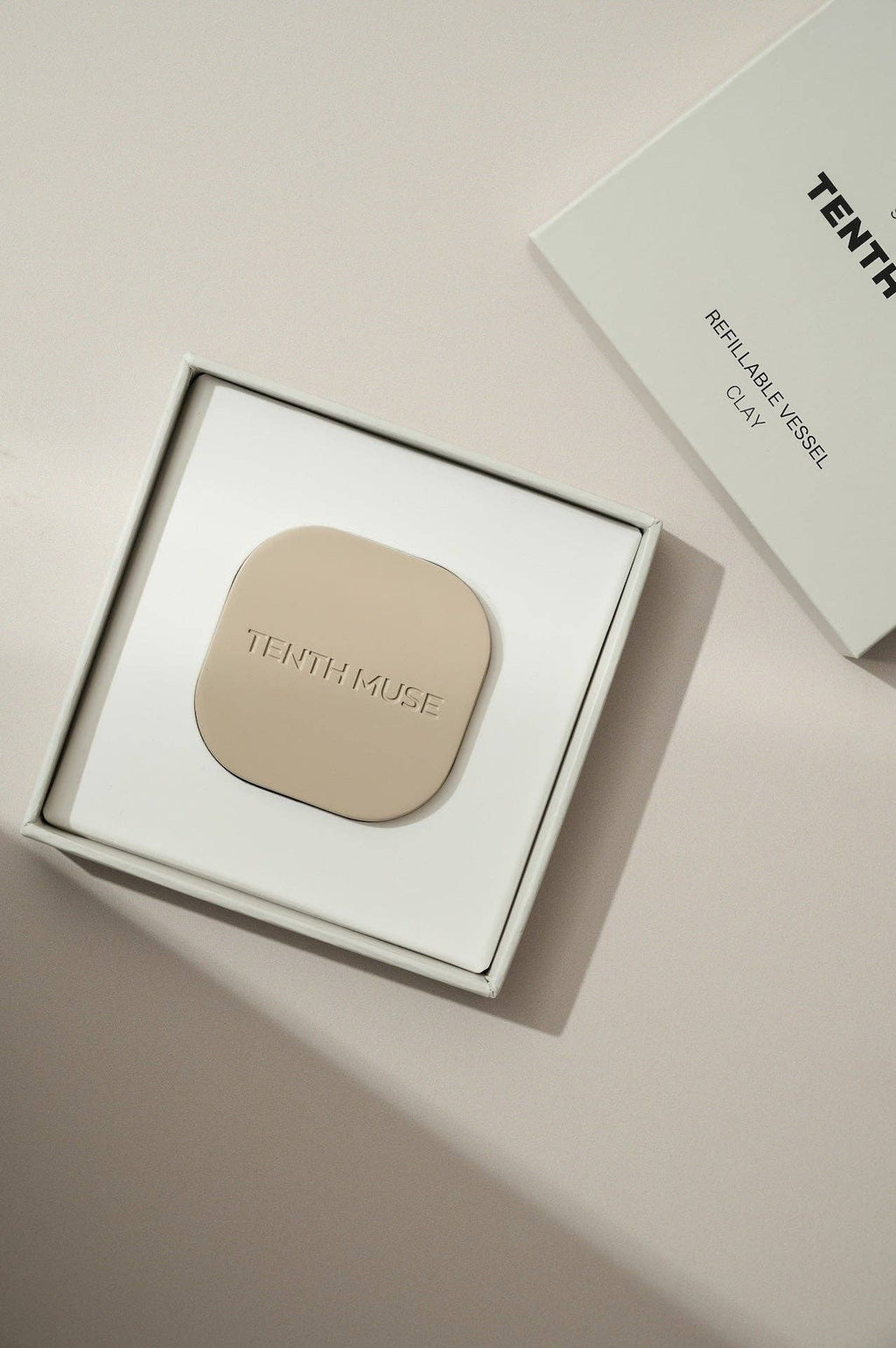 Refillable Clay Perfume Vessel - Sustainable Solid Perfume Case